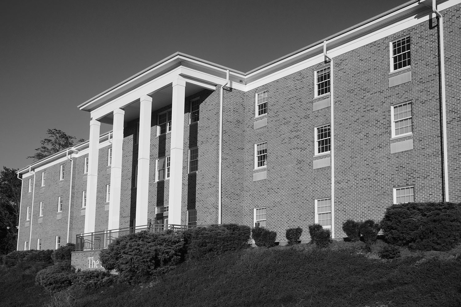 Photo of the lofts--Southern Virginia University Housing