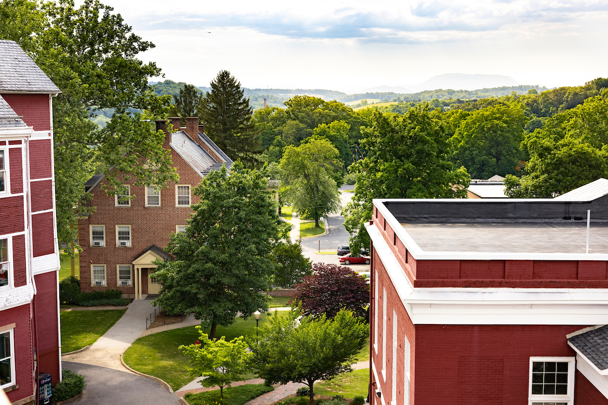 Beautiful picture of campus