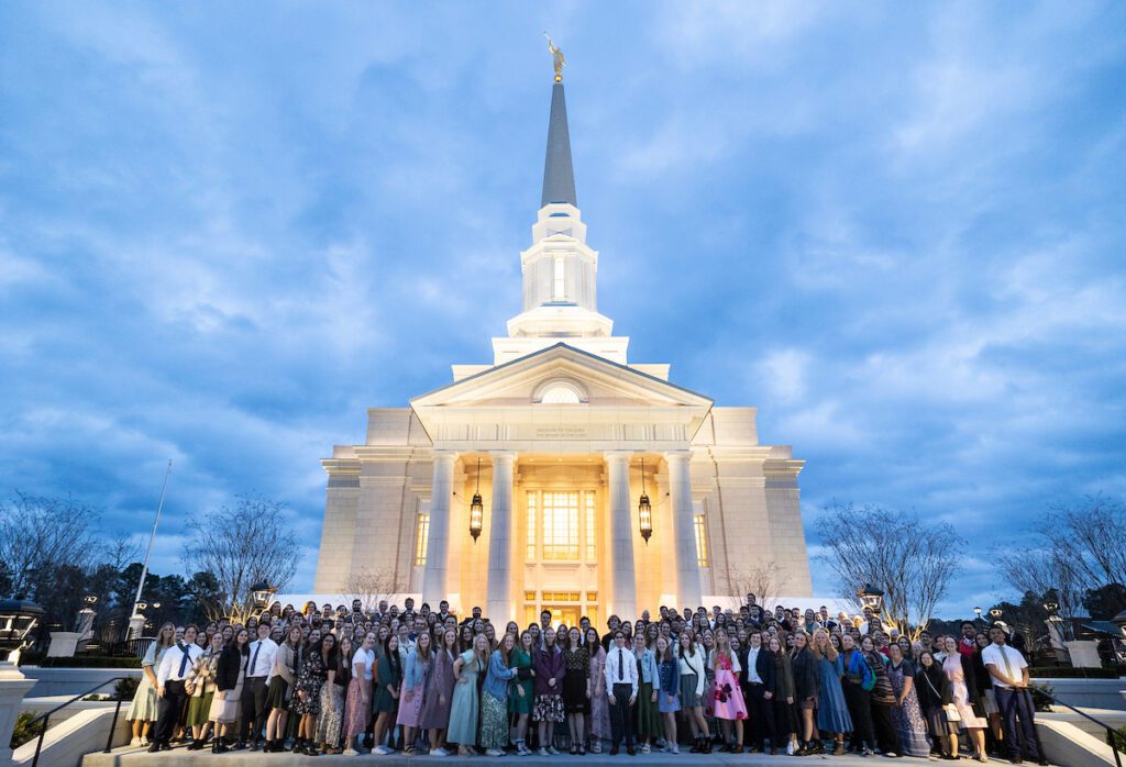 Students at the Richmond temple.