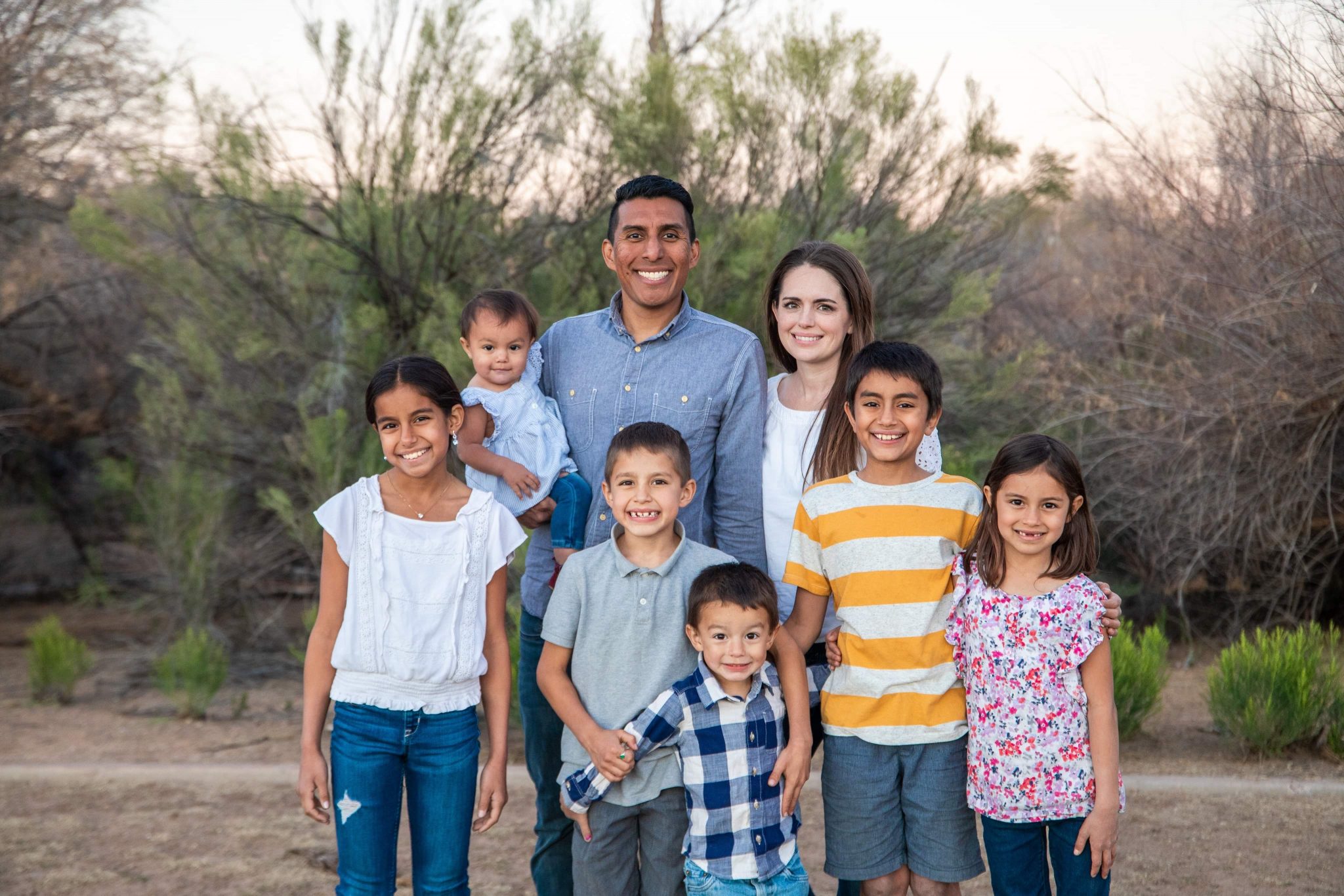 Alumni Candace and Francisco Osegueda and their children
